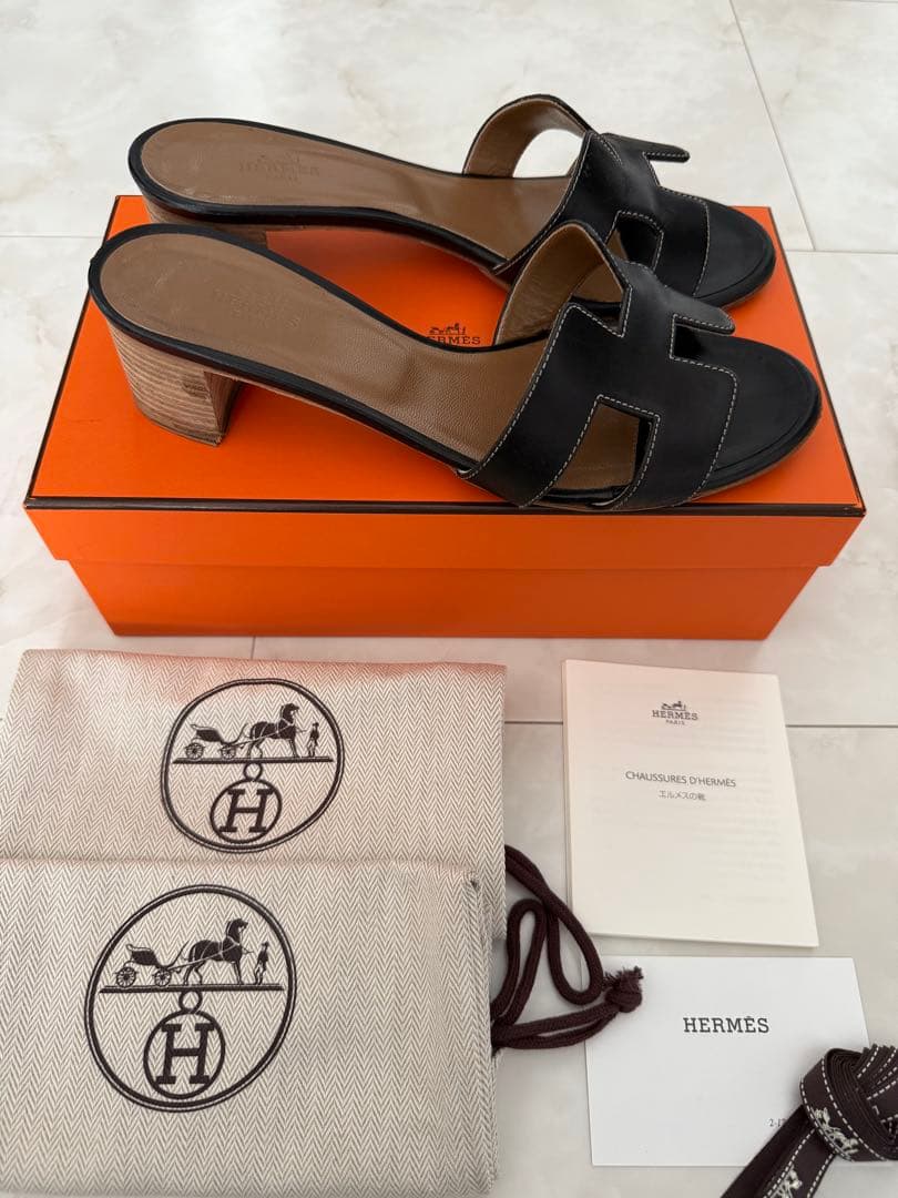 HERMESエルメス　レディスサンダル 《オアジス》黒　38.5
