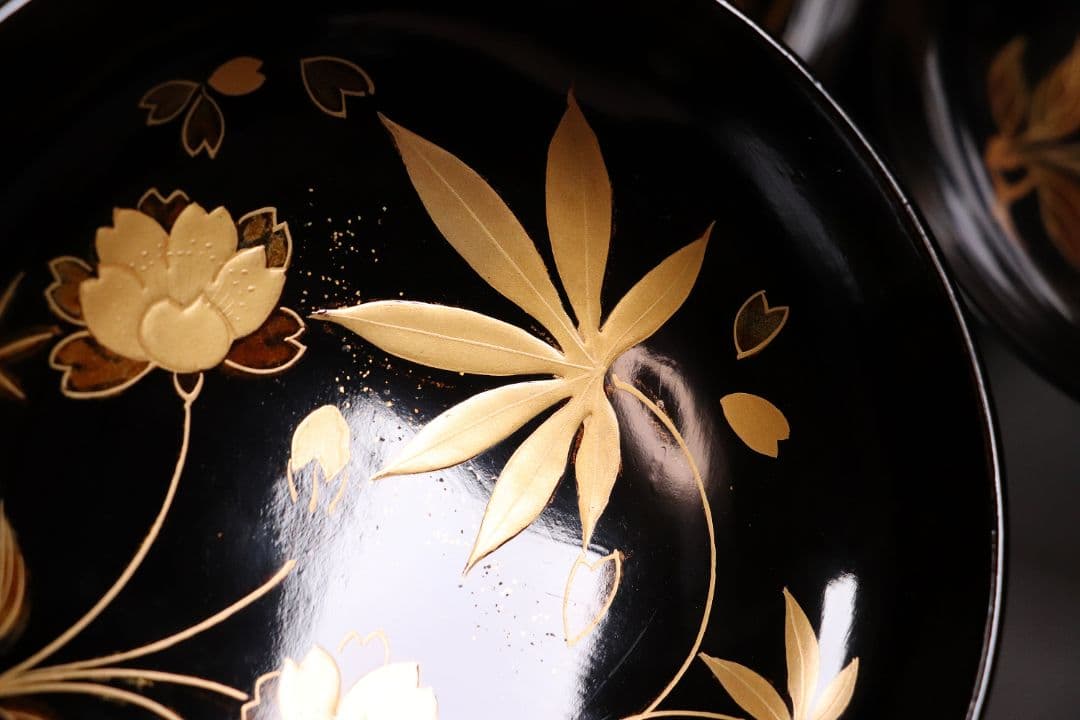 時代木製漆器 桜紅葉 黒蒔絵椀 五客 金蒔絵 梨地 漆芸【CL61】