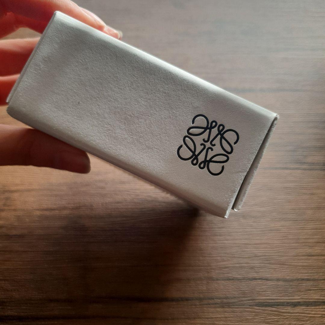 LOEWE ロエベ　ブローチ