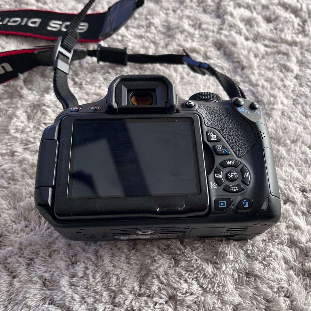 canon EOS kiss x71 レンズEF 28mm F1.8 USM