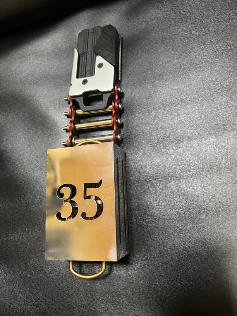 メタルセフ　3連チェーン式　水平器差し　（好きな文字可能）