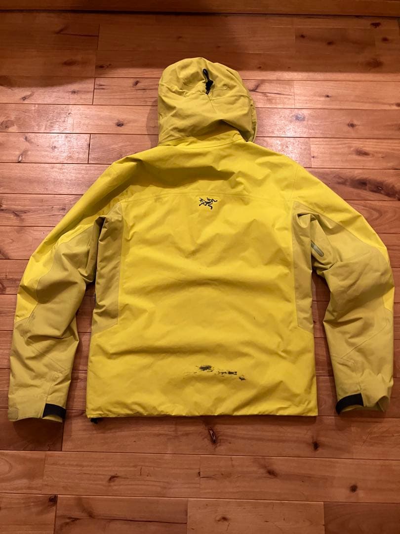 Arc'teryx Modon Jacket GORE-TEX Pro 中綿入り