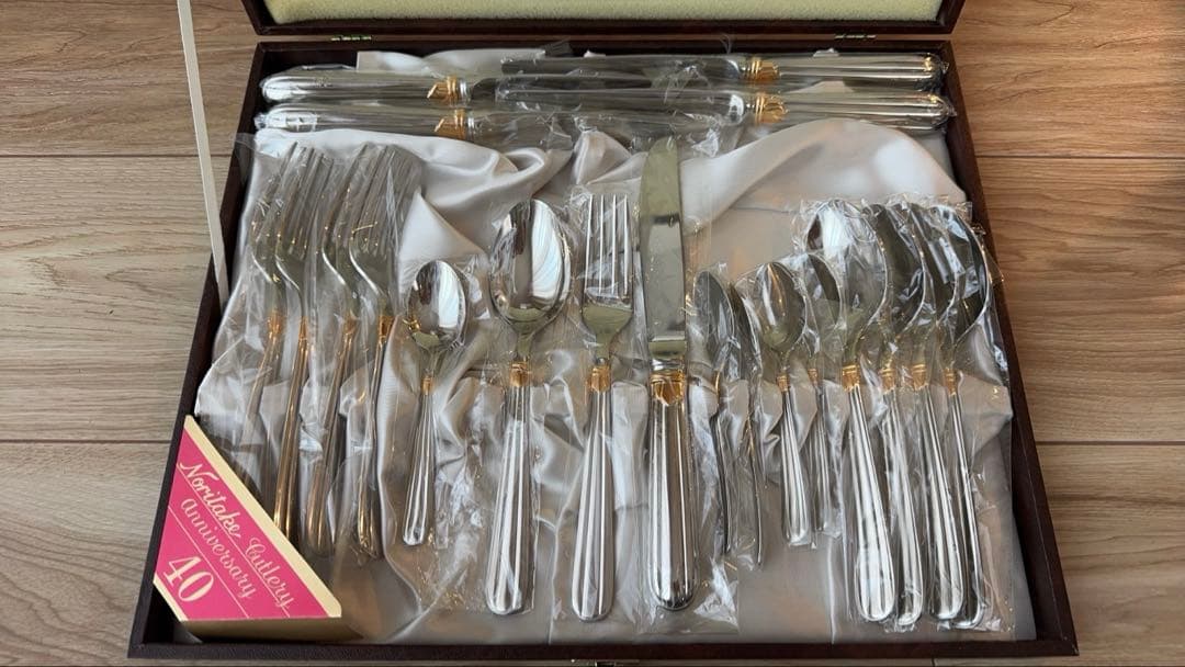 Noritake 20点カトラリーセット