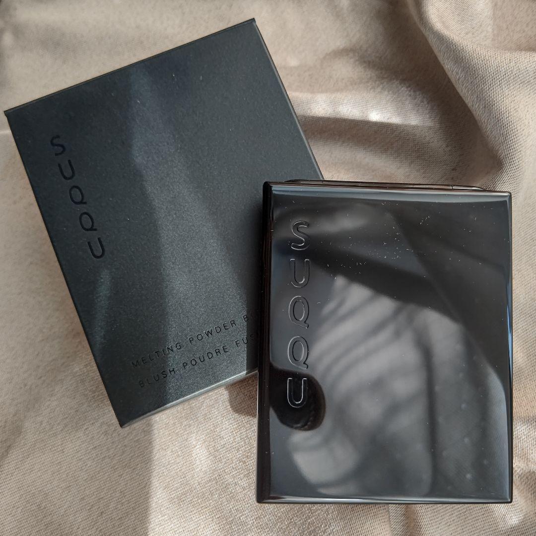 即購入OK！SUQQU メルティング パウダー ブラッシュ  01 瑞泡
