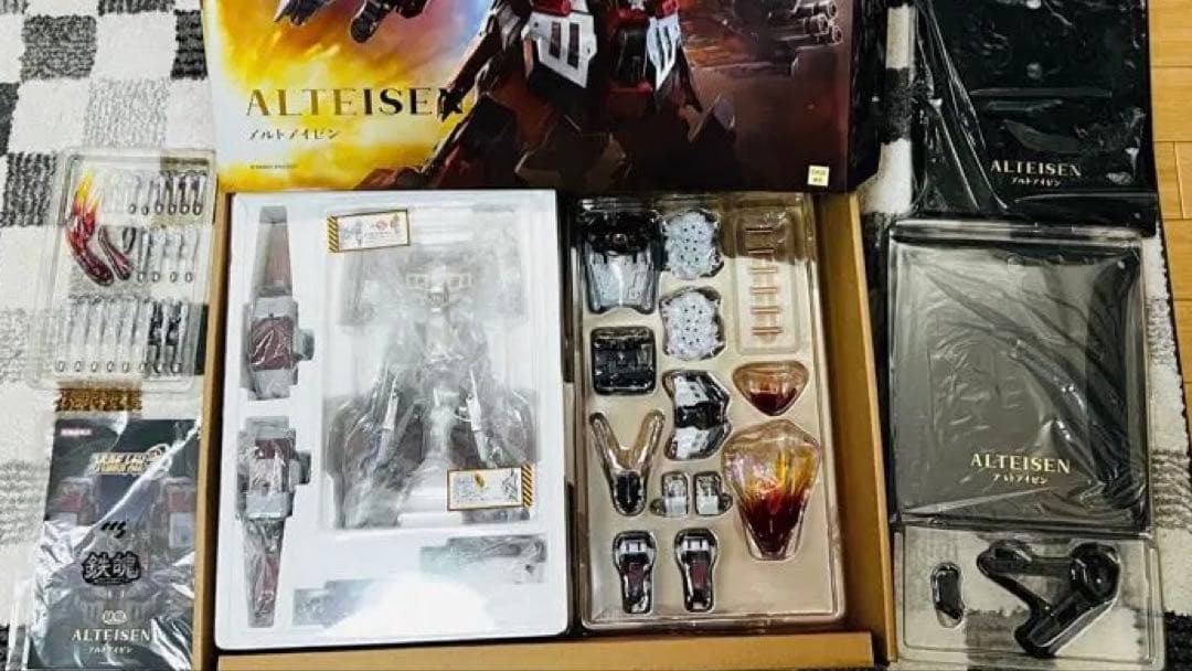 CCSTOYS スーパーロボット大戦OG 鉄魄　アルトアイゼン 欠品パーツ有り