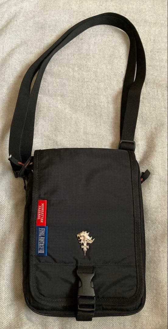 ファイナルファンタジーFF8スクウェア公式品スコールマンハッタンパッセージバッグ