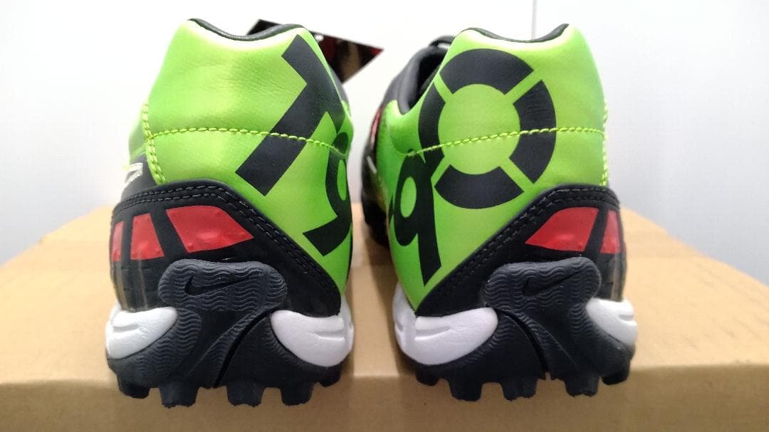 【新品 26cm】 ナイキ トータル90 シュート III TF