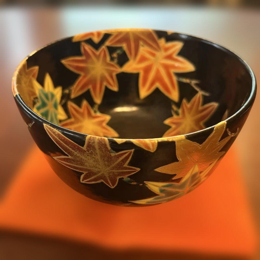 黒仁清写　紅葉絵　茶碗