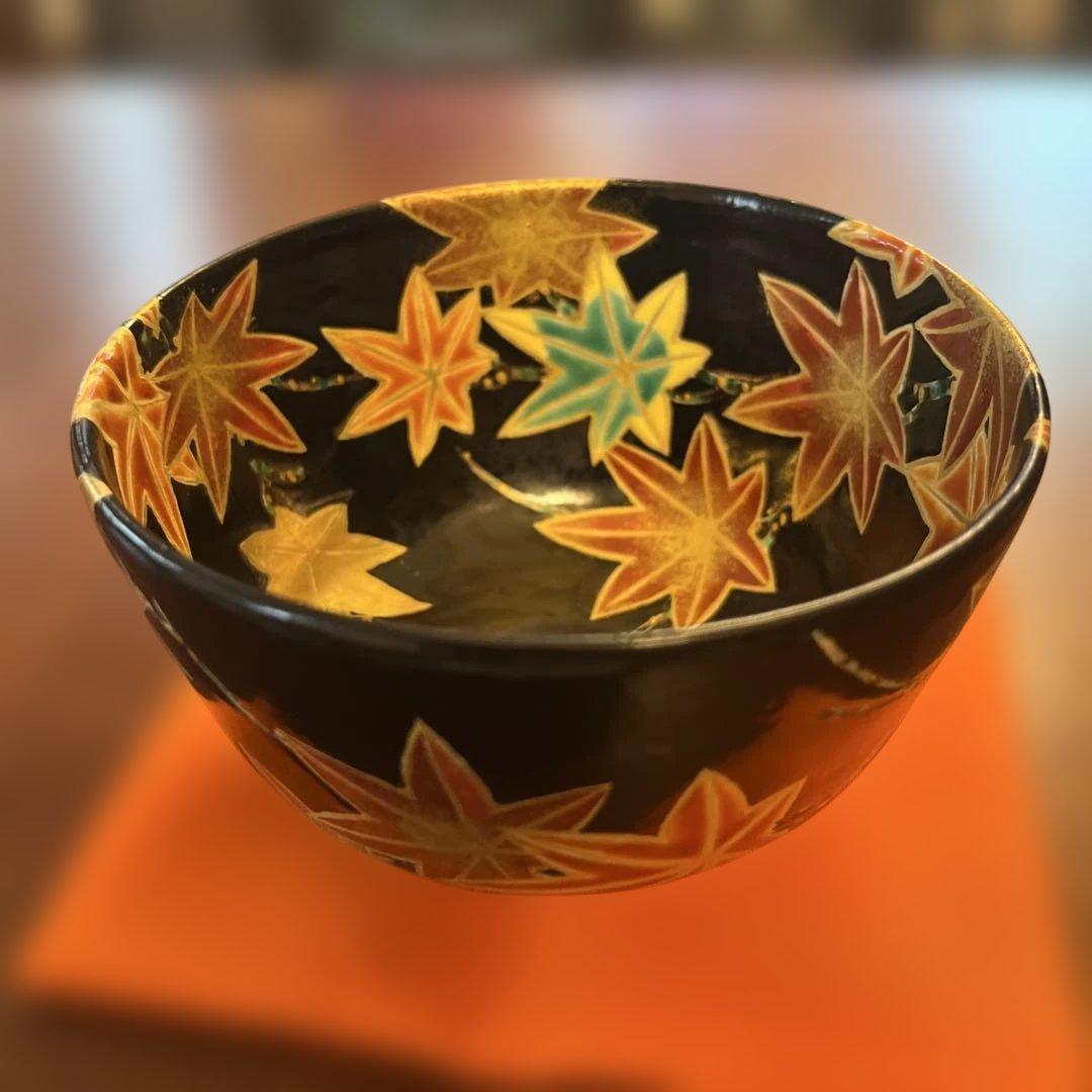 黒仁清写　紅葉絵　茶碗