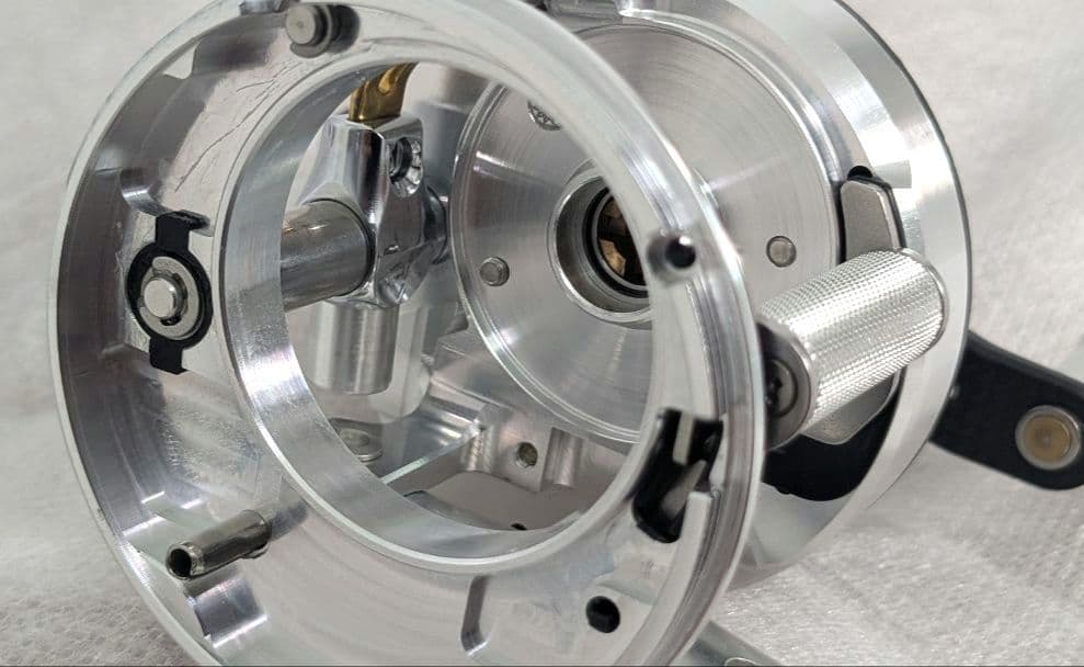 ヒ*タ様 Megabass×DAIWA MONOBLOCK 100XR RH