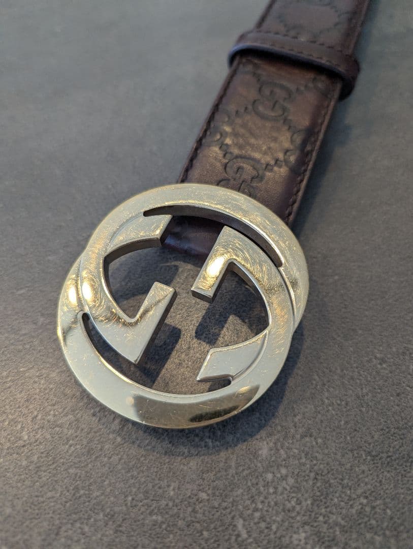 GUCCI ブラウン GGパターン ベルト 裏まで綺麗な革がポイント