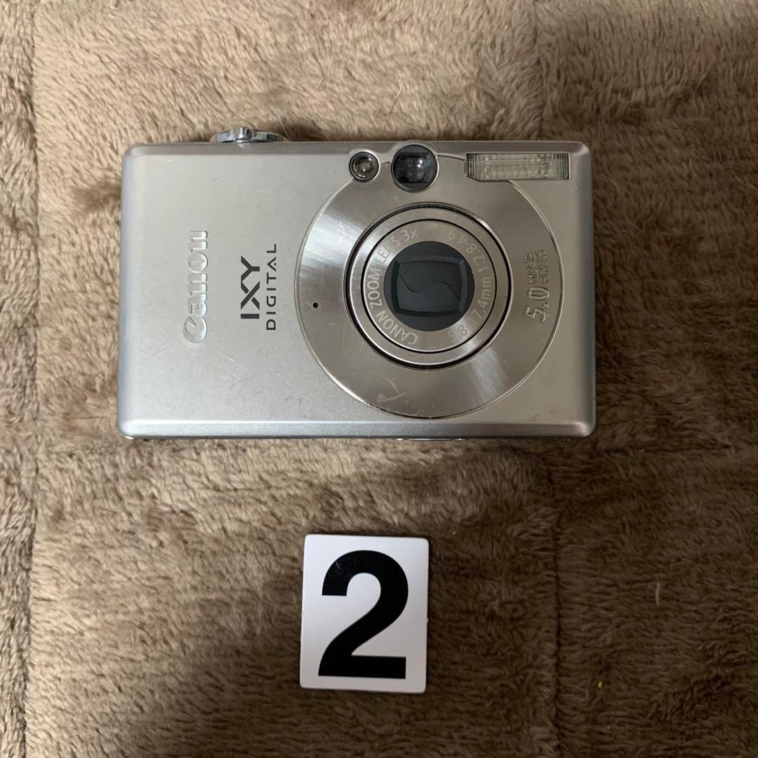Canon IXY PC1158 シルバー コンパクトデジタルカメラ　本体のみ