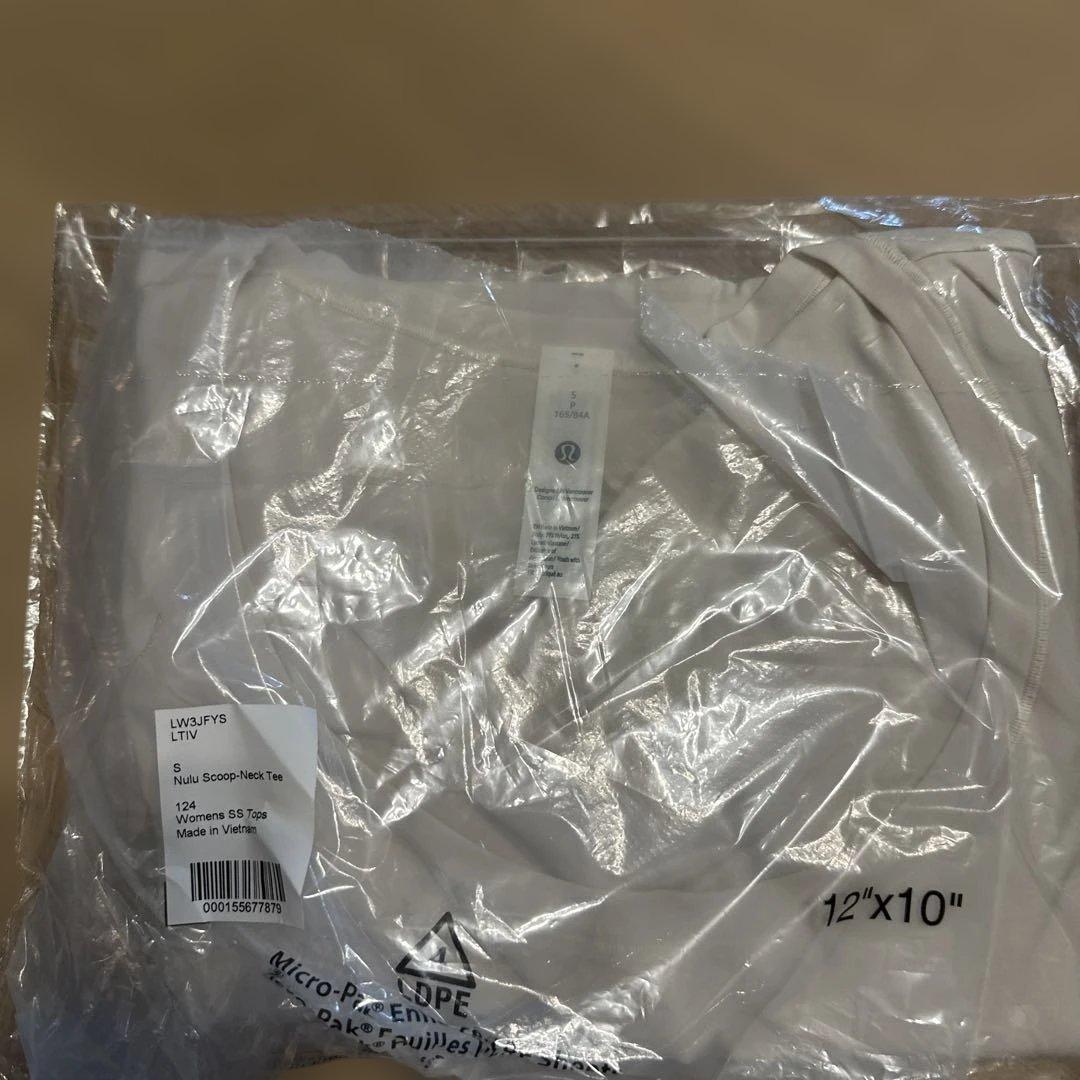 ルルレモン　Sサイズ