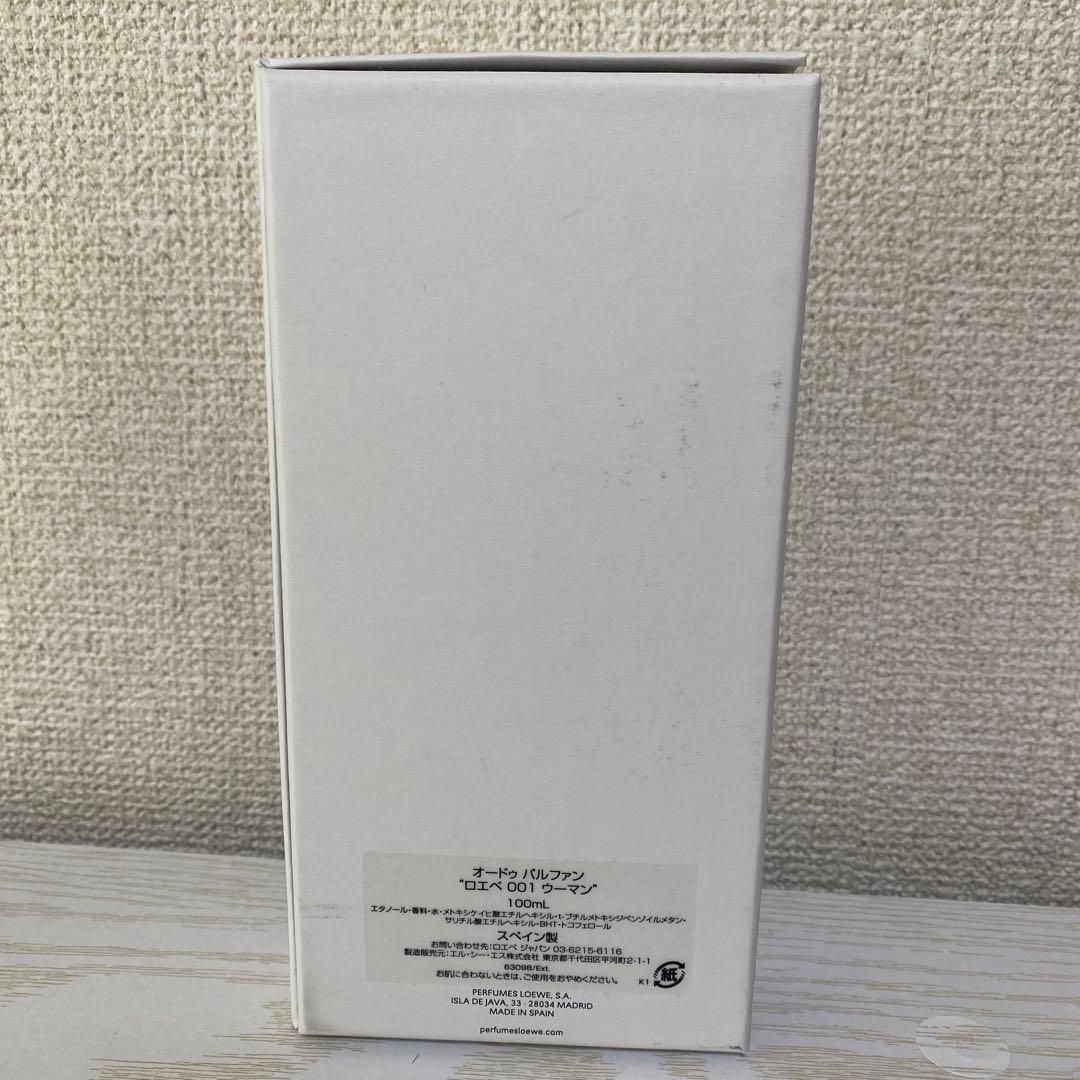 香水(女性用) LOEWE 001 WOMAN
