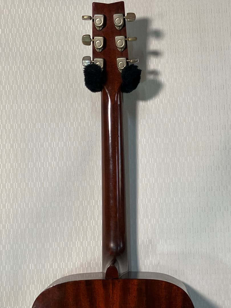 ビンテージなYAMAHAフォークギター！ソフトケース付きます。