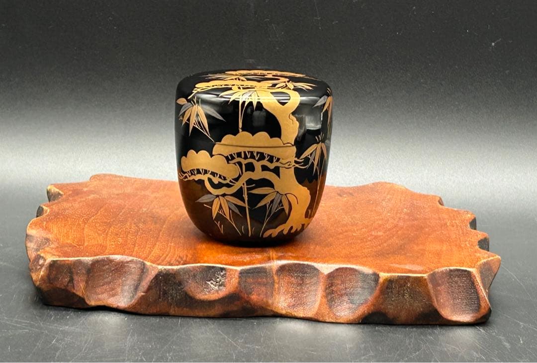 木製　黒塗　平棗　老松蒔絵　金蒔絵　未使用品