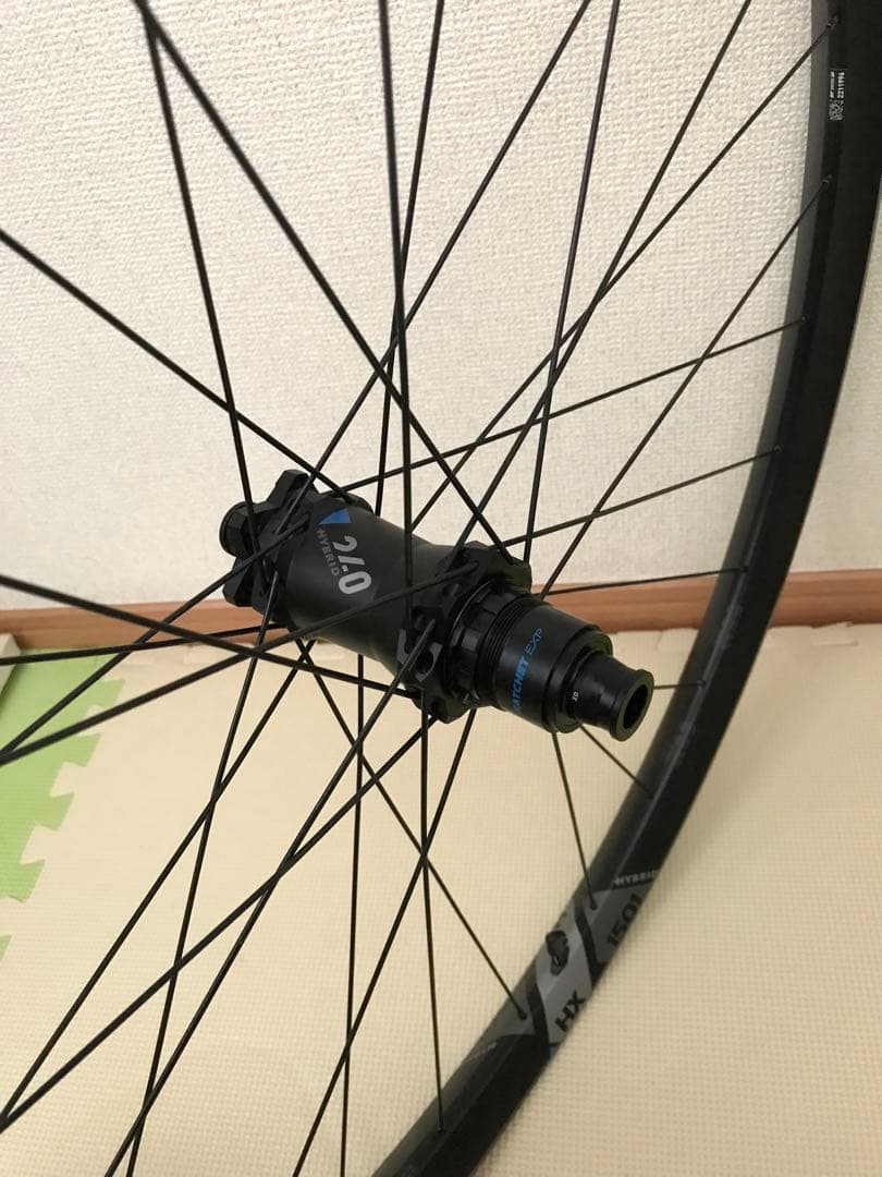 DT SWISS HX 1501 Spline 30 HYBRID リアのみ