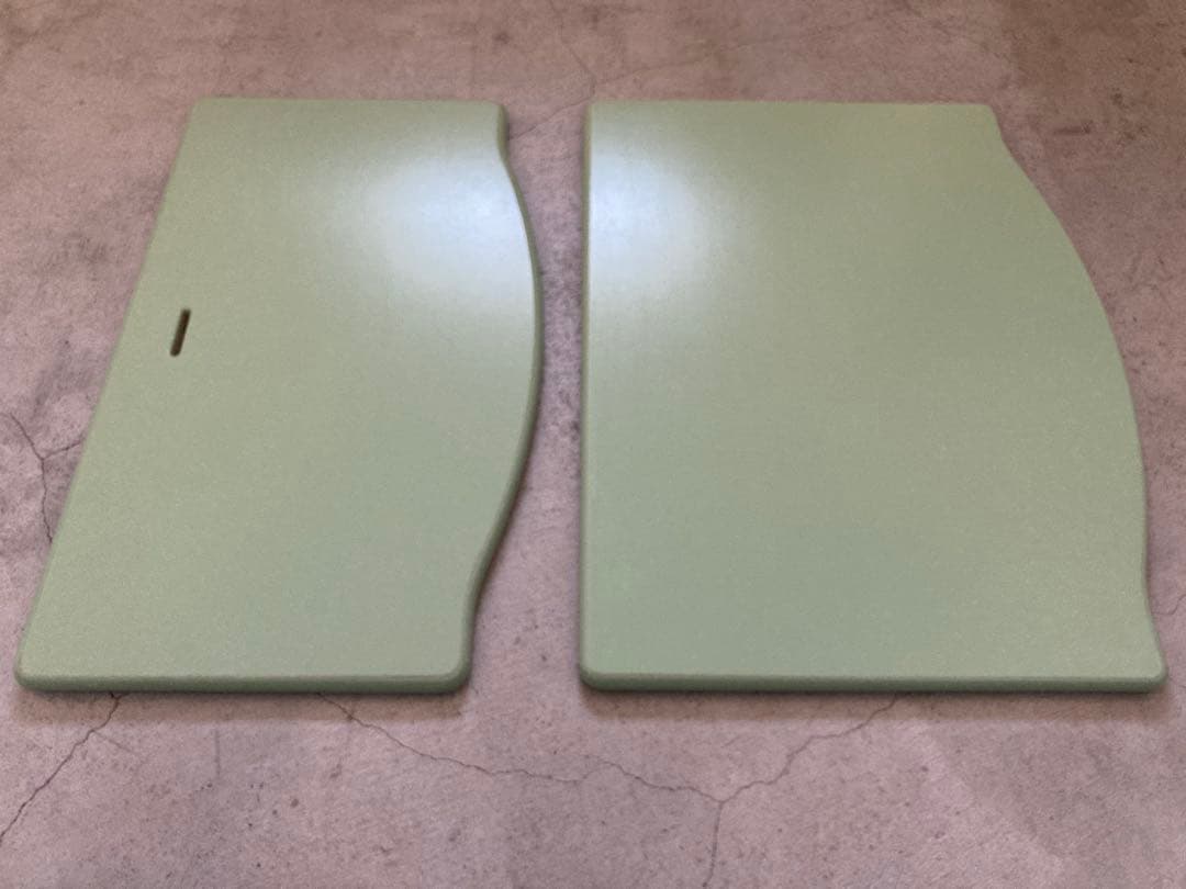 ストッケ　トリップトラップ　モスグリーン　ベビーセット付　Ｓ／Ｎ6