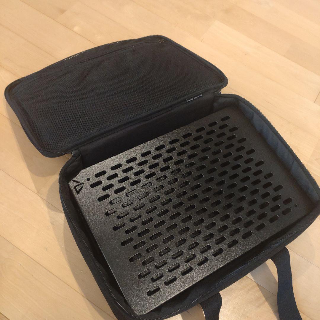 ブラックデザイン　アイアンプレート2個　ハレテーブル　日和