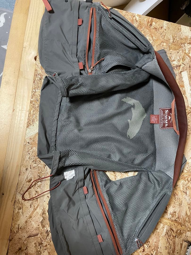SIMMS フィッシングベスト Lサイズ