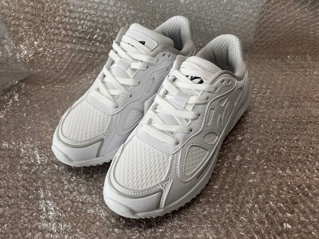 【通販完売品】マスターバニーエディション　メッシュライクシューズ　女性24.0