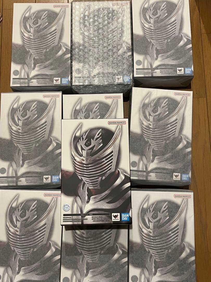 S.H.Figuarts 真骨彫製法 仮面ライダー龍騎　１０個セット