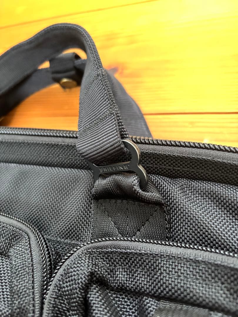 ブリーフィング B4ライナー 黒 美品