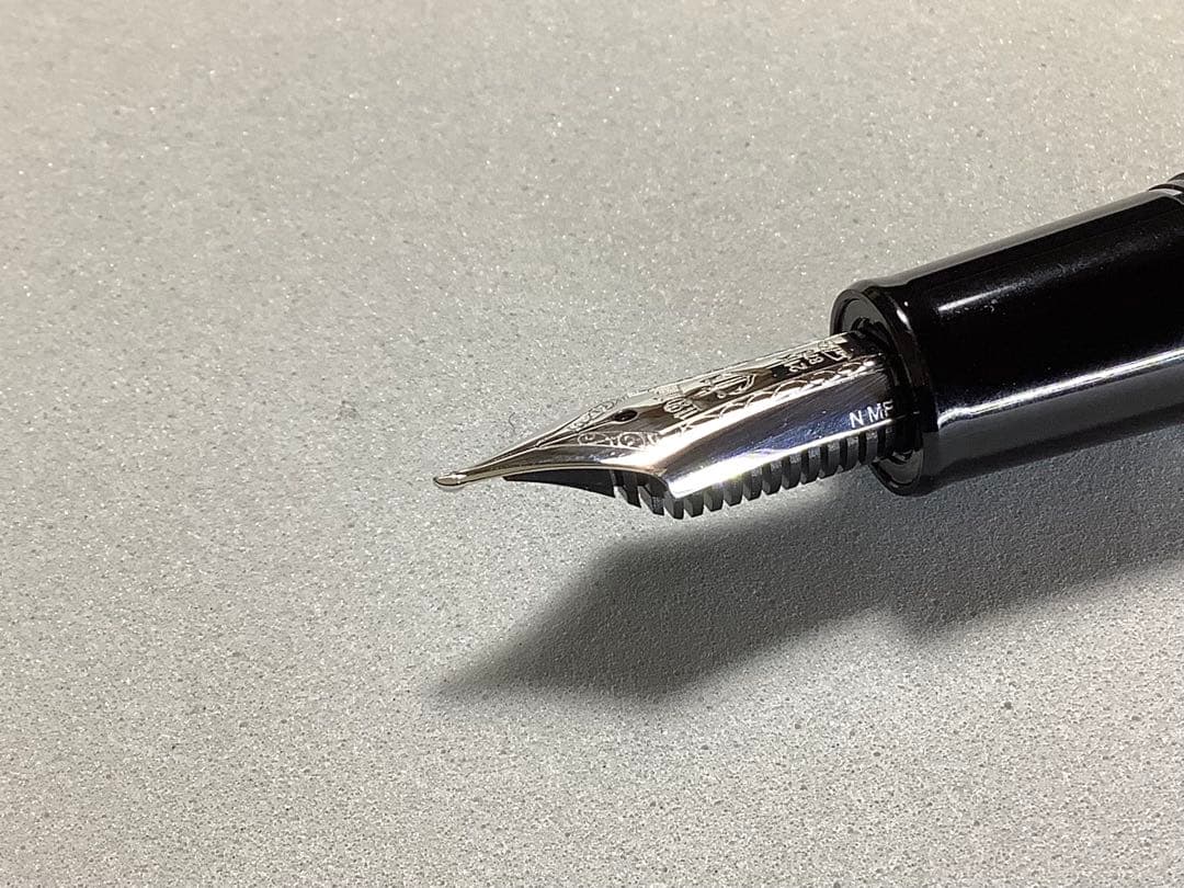 【長刀研ぎ(なぎなたとぎ)】セーラーの万年筆　プロフィット21 銀