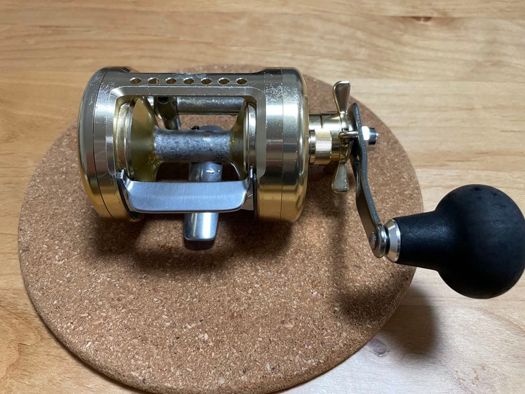 ダイワ　ミリオネア　300SF