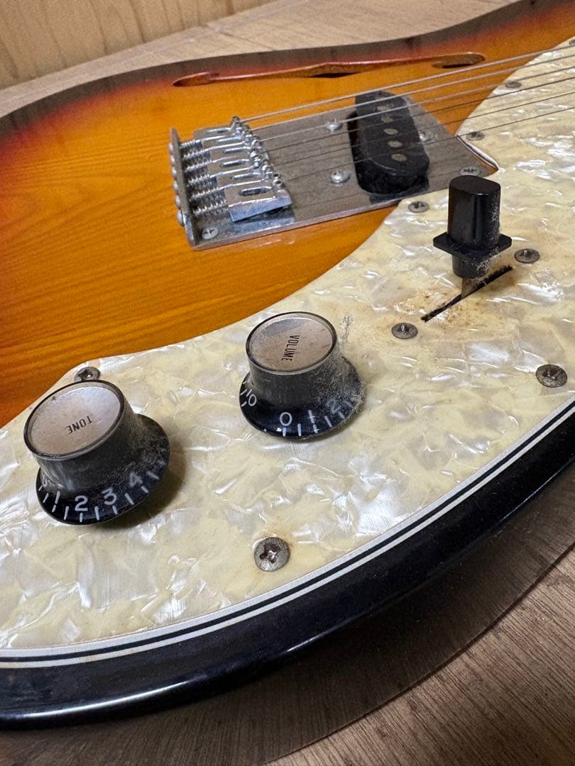 k*8様 SX Vintage Series セミホロウボディギター