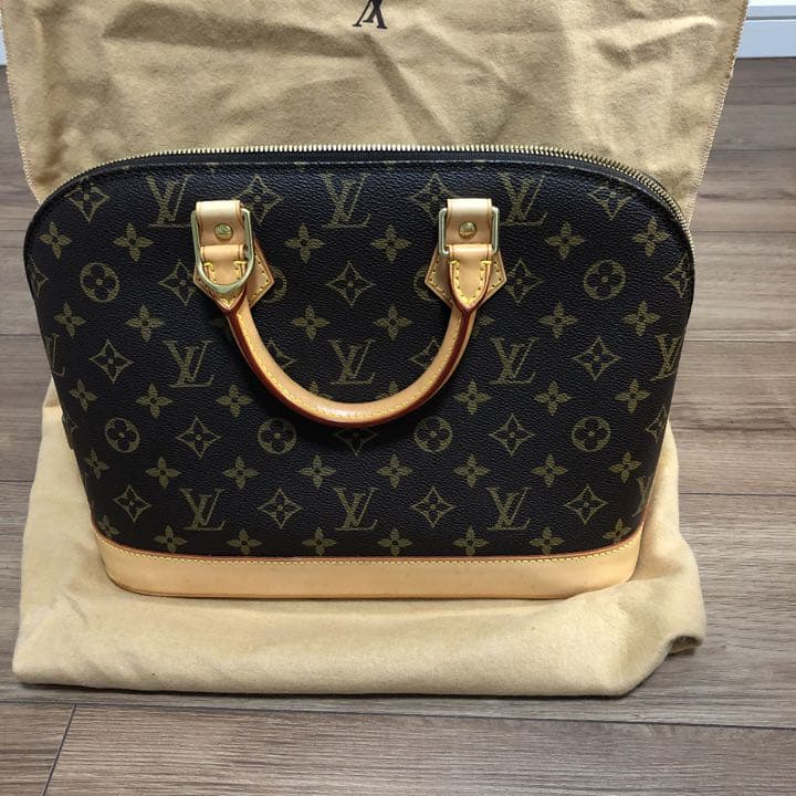 ルイヴィトン アルマ モノグラム　ハンドバッグ
