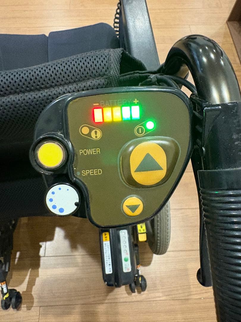 YAMAHA. 中古電動車椅子　折りたたみ可能　②