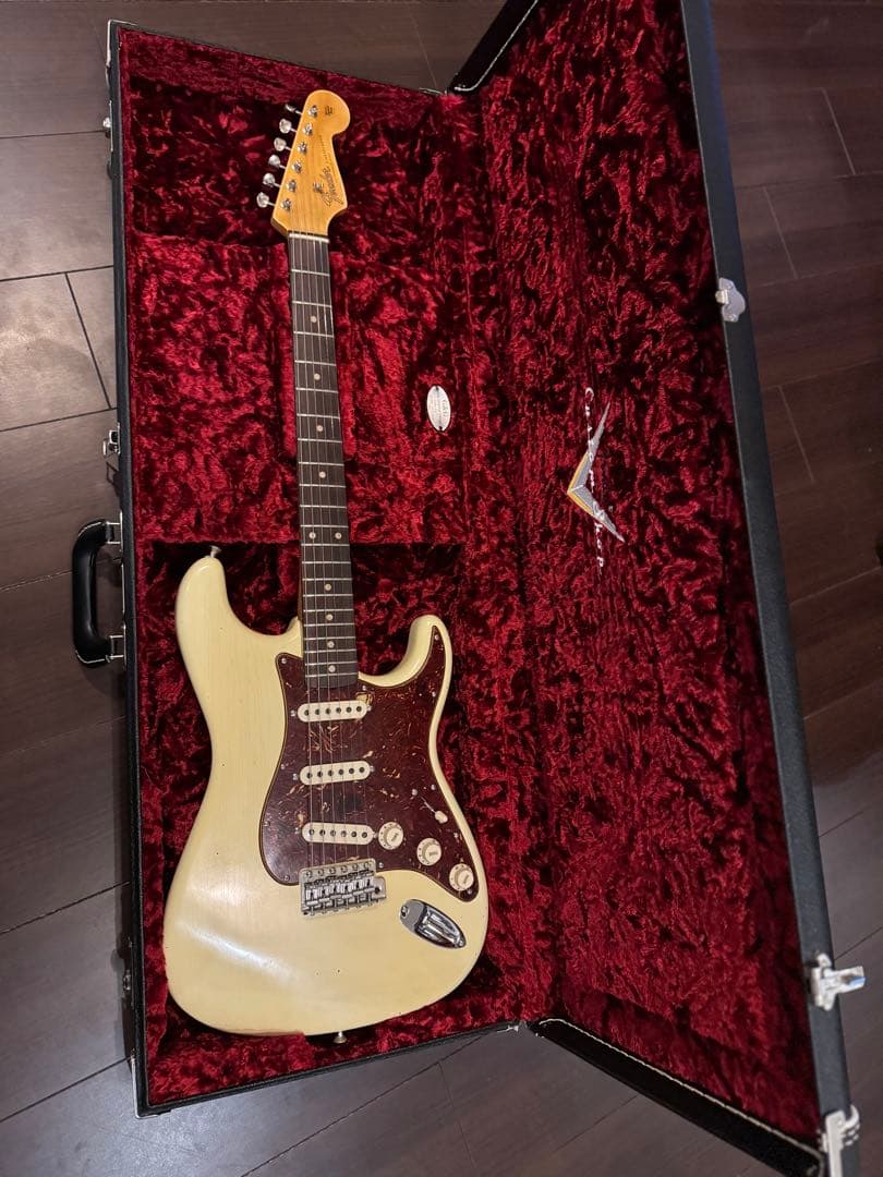 フェンダー・カスタムショップ・ストラトキャスター　ポストモダン