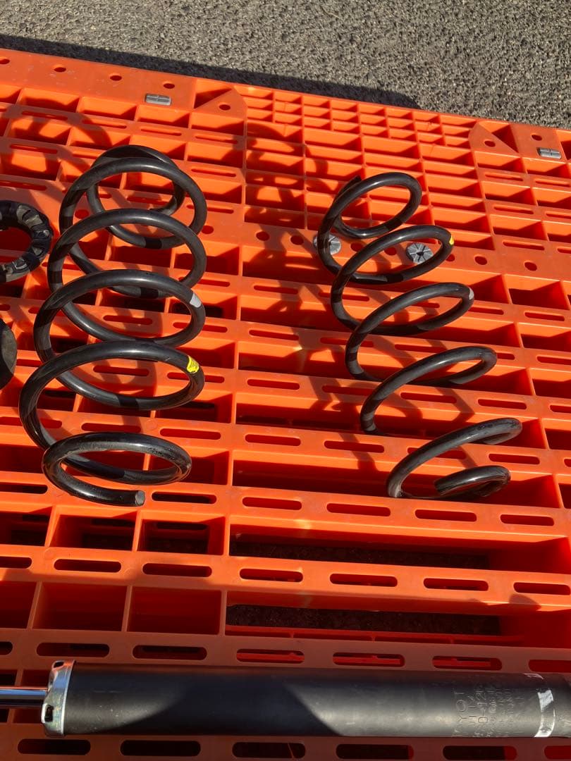 カローラアクシオ（純正足回り）