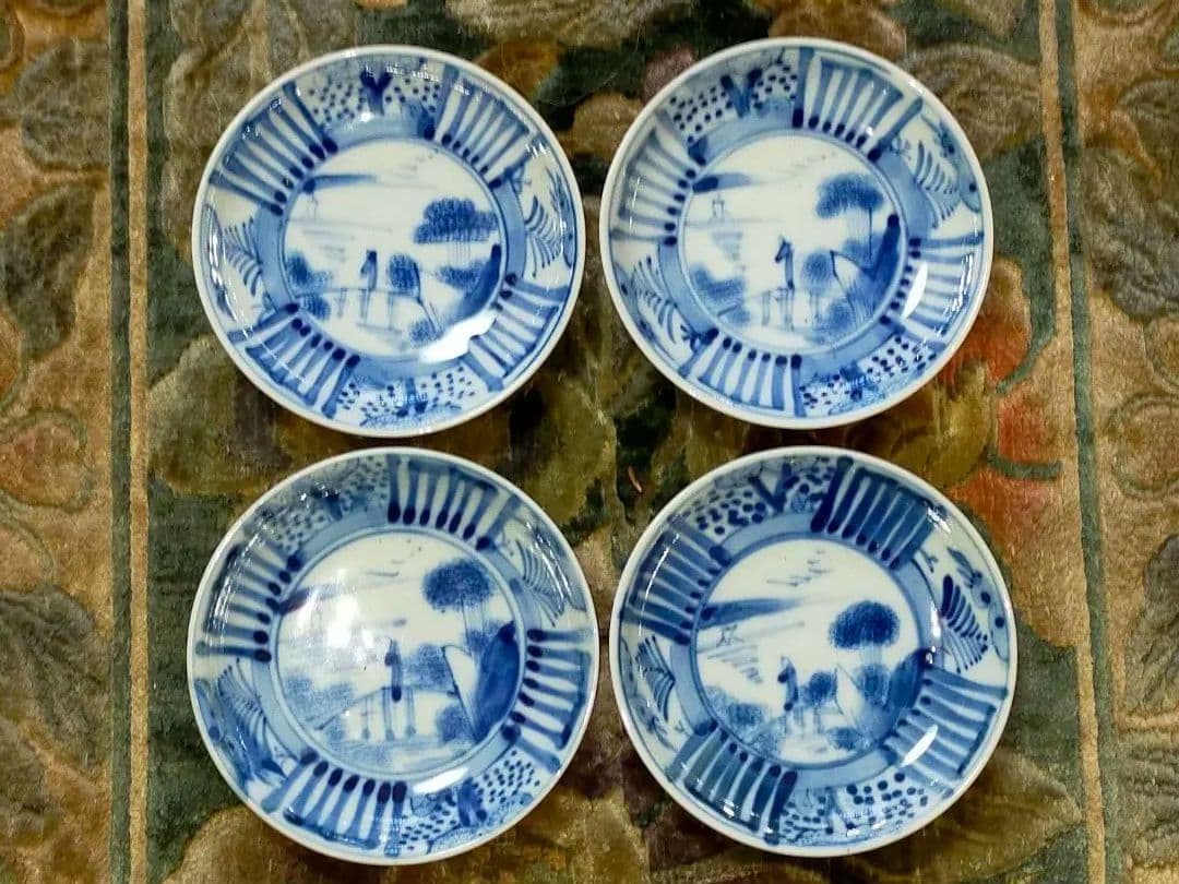 ♥伊万里♥　芙蓉手　♥小皿♥　４枚　♥　在銘　染付　皿　骨董　古玩