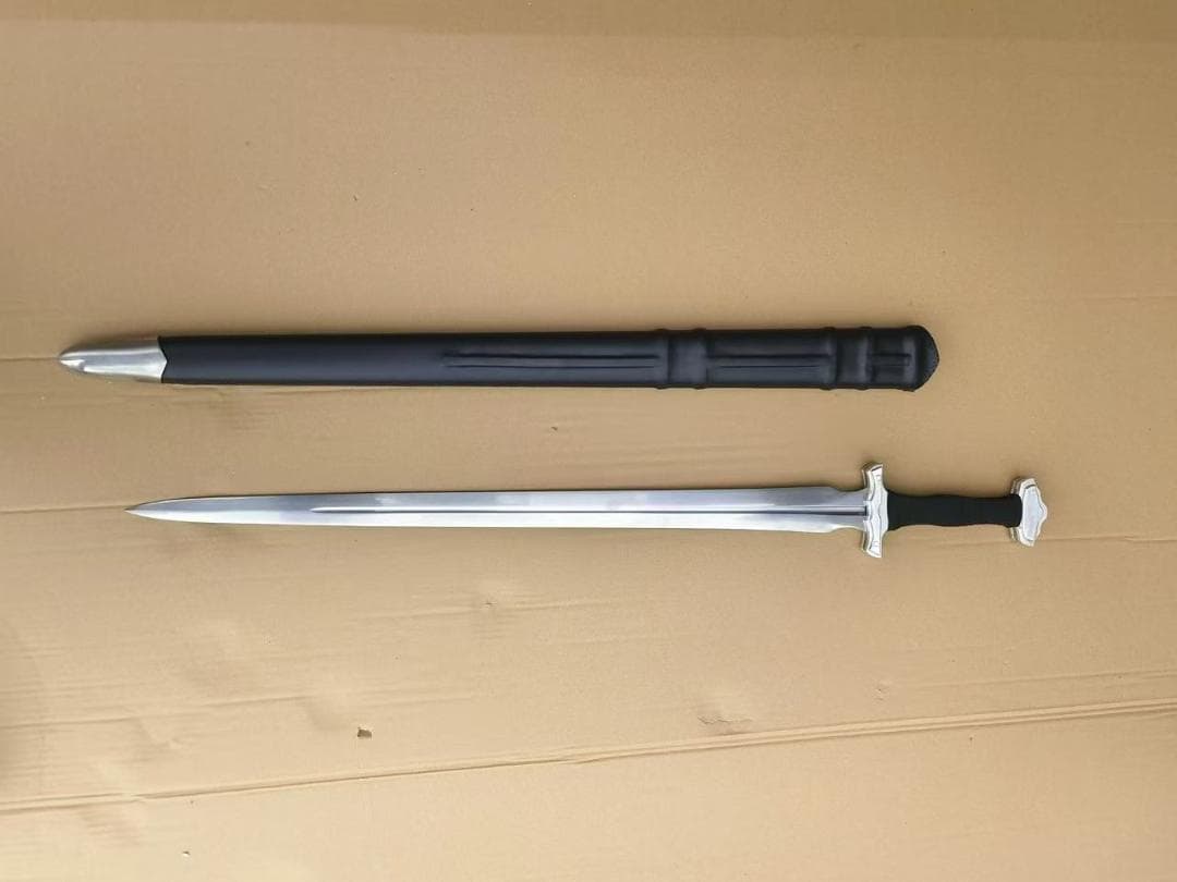 バイキングの剣 日本刀 模造刀 居合刀 斬馬刀 龍泉剣 清剣 唐刀 漢剣