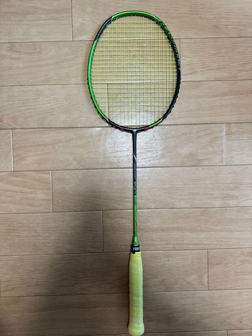 【美品】YONEX VOLTRIC FB FLASH BOOST（ボルトリック）