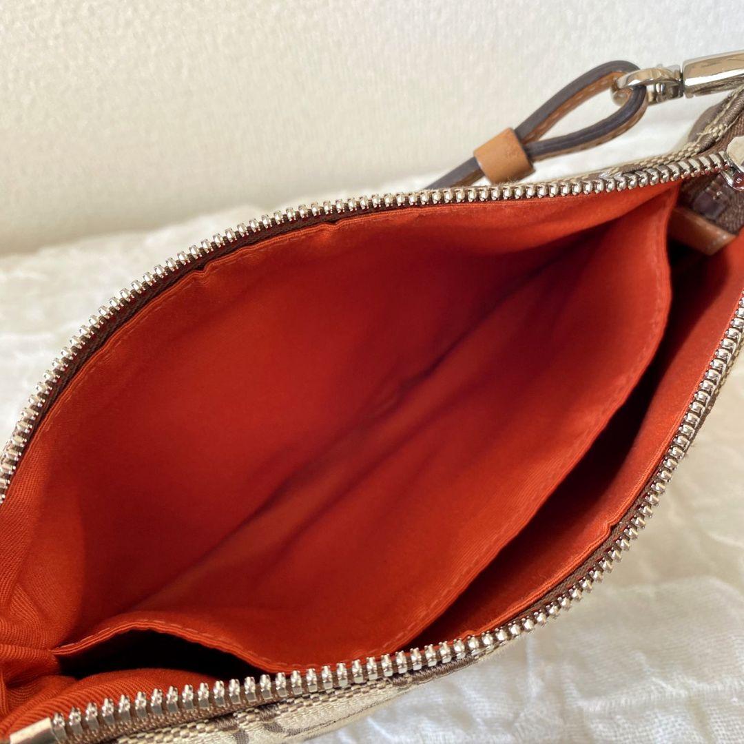 コーチCOACH ショルダーバッグ キャンパスアクセサリーポーチ シグネチャー