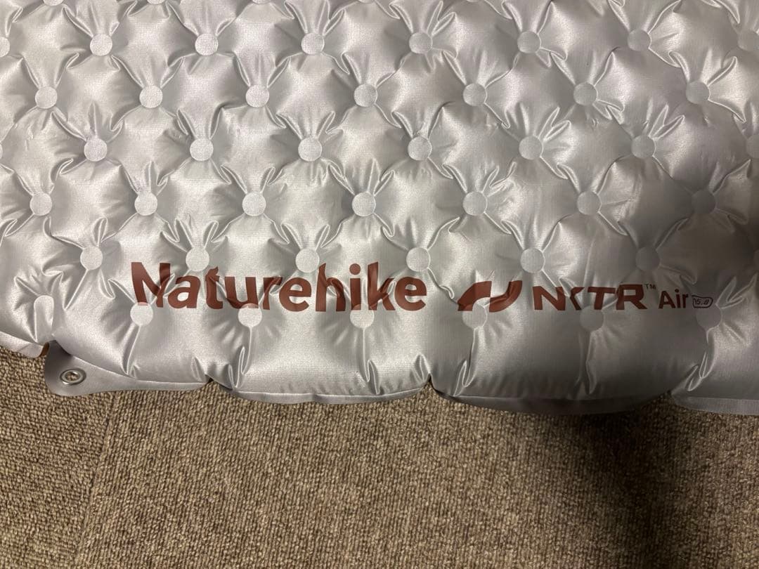 ネイチャーハイク　エアーマット　マミー型R値5.8 電動ポンプセット