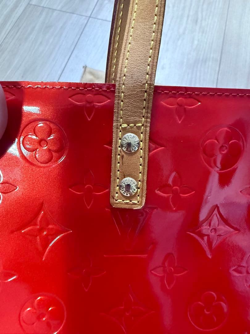 Louis Vuitton レッド ハンドバッグ 保存袋付き