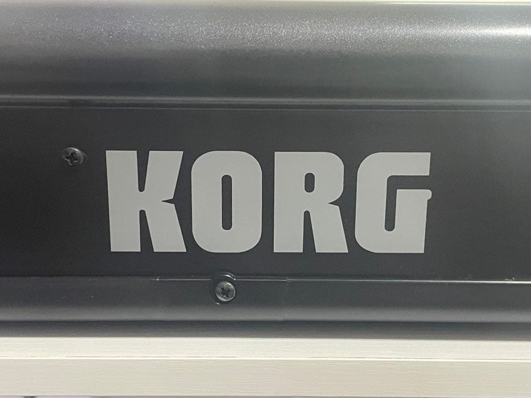 [極美品] KORG M50 シンセサイザー 61鍵 専用ケース付き