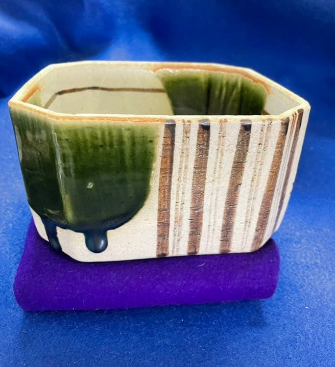 織部　四方　茶道具　⭐️お値引品