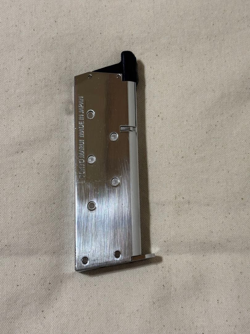 東京マルイ V10 　ウルトラコンパクト　シルバー