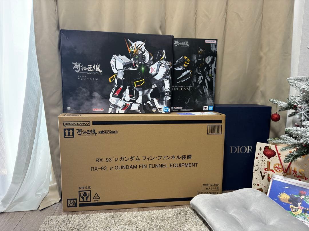 運輸箱未開封　解体匠機 RX-93 νガンダム フィン・ファンネル装備
