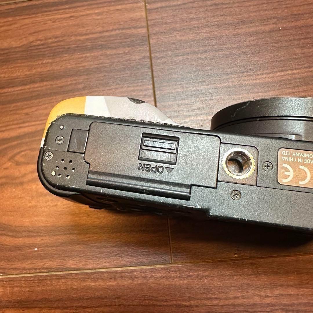 RICOH Caplio GX100 デジカメ 2437