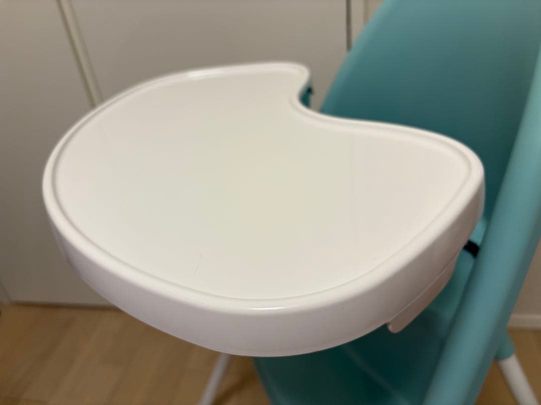BabyBjörn 折りたたみハイチェア 抜け出し防止　離乳食　ベビービョルン