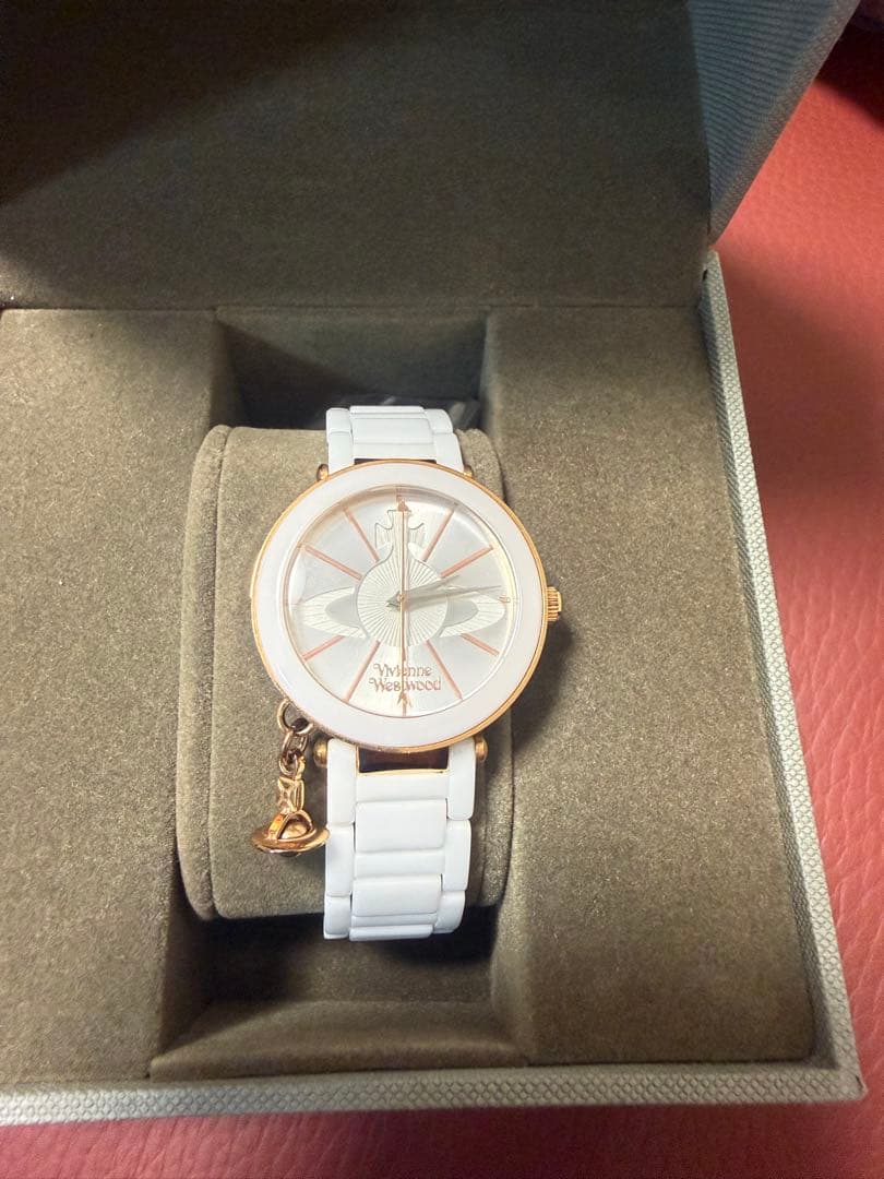 VivienneWestwood ヴィヴィアン・ウエストウッド腕時計レディース