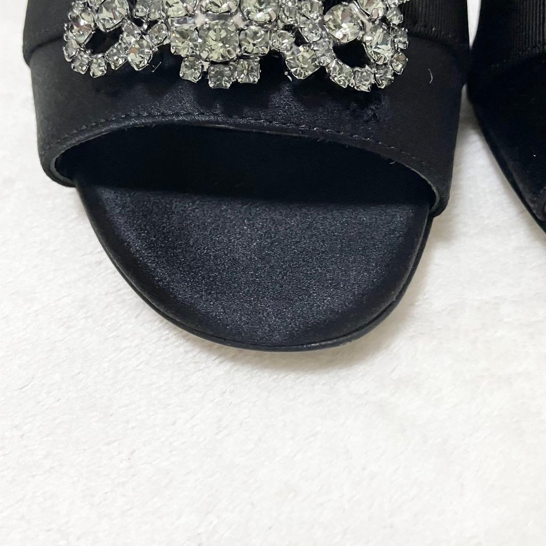 ★美品★マノロブラニク　ハンギシ　ミュール　サンダル　ブラック　35 ビジュー