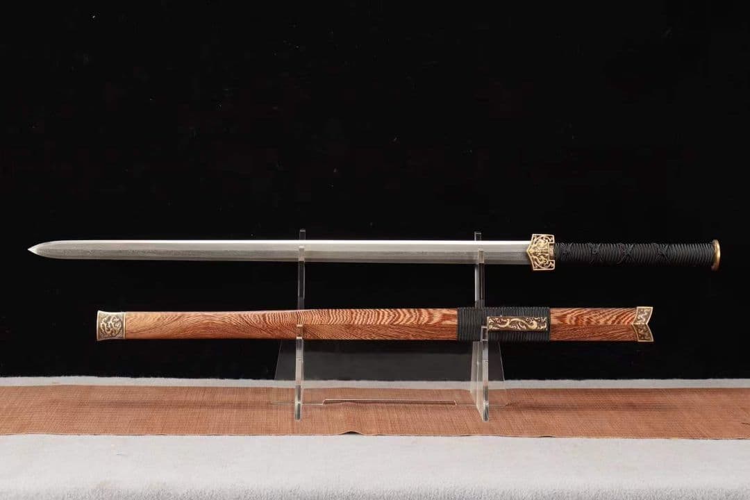 【特価の漢剣】 古兵器 武具　刀装具　日本刀　模造刀 居合刀 長尺