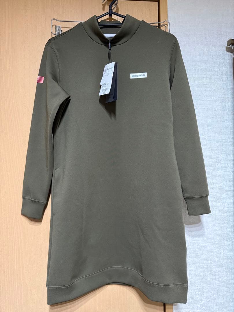 BRIEFING ハイネックワンピース オリーブグリーン未使用品